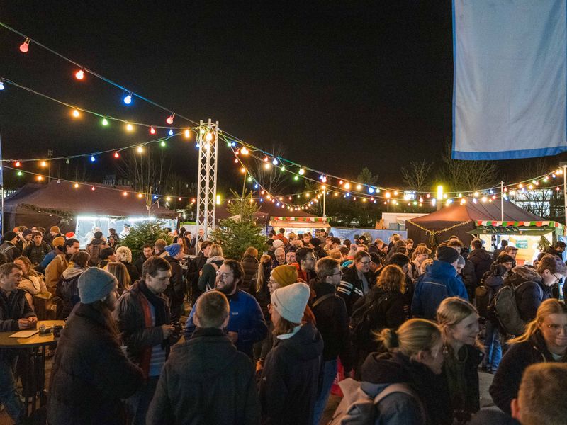 Another perspective full of people